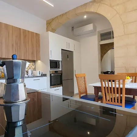 Hébergement de vacances Dar Tan-nanniet - House Of Character With Private Pool