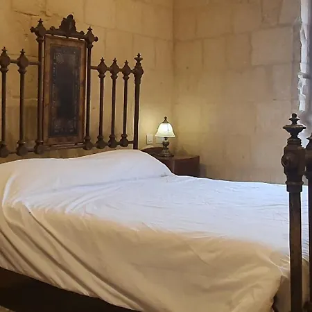 Hébergement de vacances Dar Tan-nanniet - House Of Character With Private Pool *