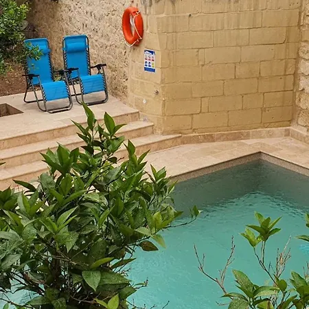 Dar Tan-nanniet - House Of Character With Private Pool