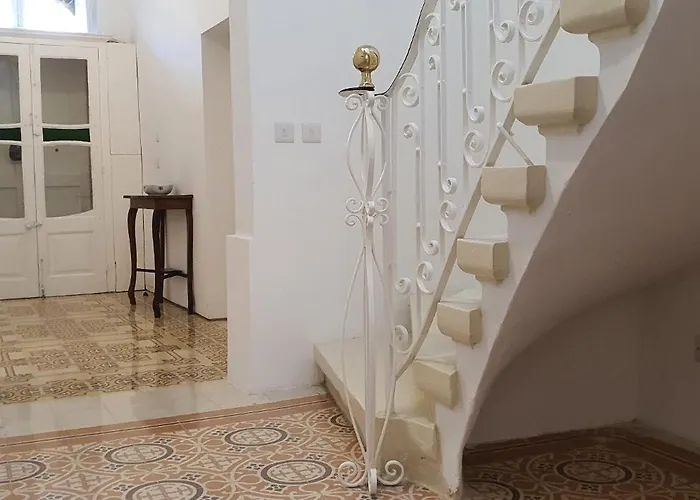 Dar Tan-nanniet - House Of Character With Private Pool