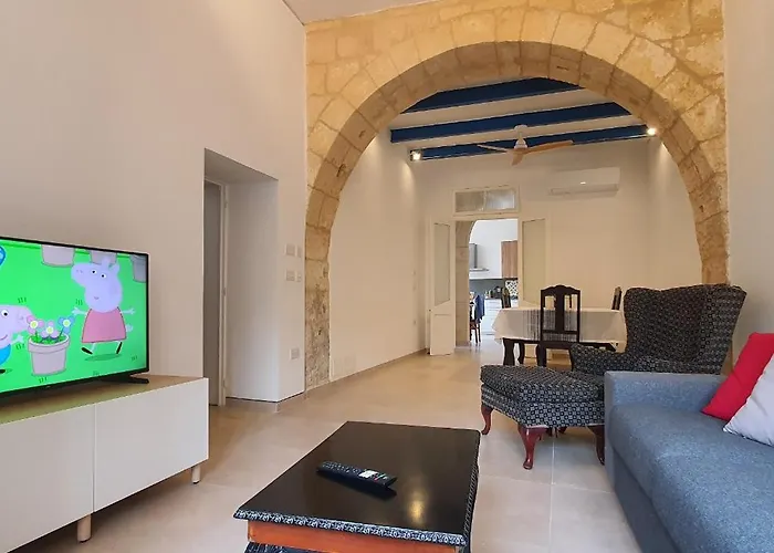 Dar Tan-nanniet - House Of Character With Private Pool Case de vacanță *